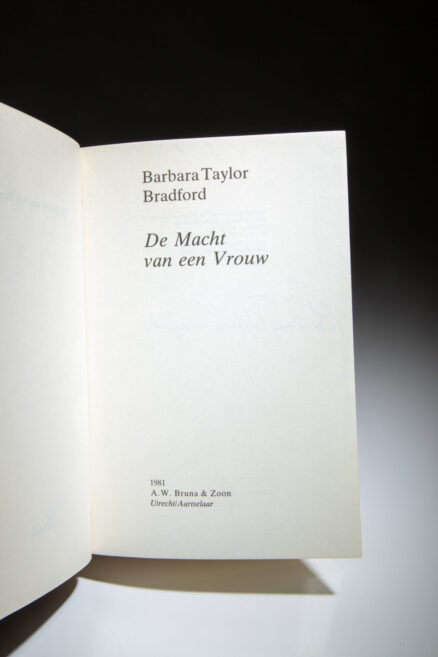 De Macht van een Vrouw [The Power of a Woman] - Image 3