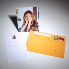 Autograph letter signed with photograph of award-winning author Joan Didion, written in 2007.