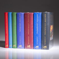 Complete set of the Deluxe English edition of the Harry Potter series by J.K. Rowling.