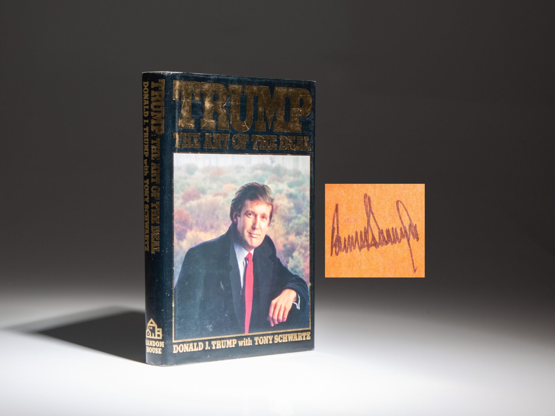 T*M様 Ralph ラルフ Ralph Azham Vol. 4 | Book by Lewis Trondheim | Official Publisher