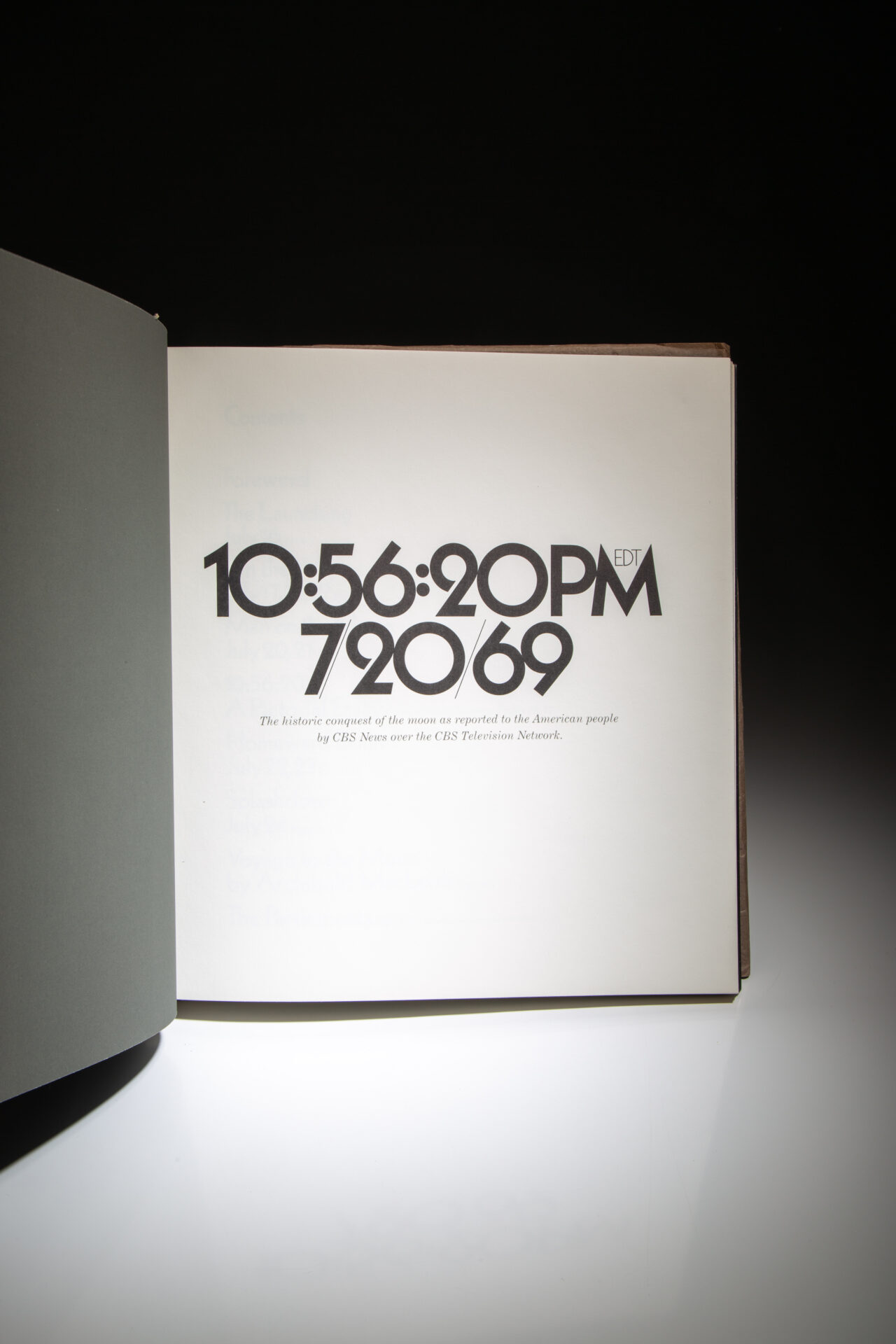 10:56:20PM EDT 7/20/69: The Historic Conquest of the Moon as reported to the American People by CBS News Over the CBS Television Network - Image 4