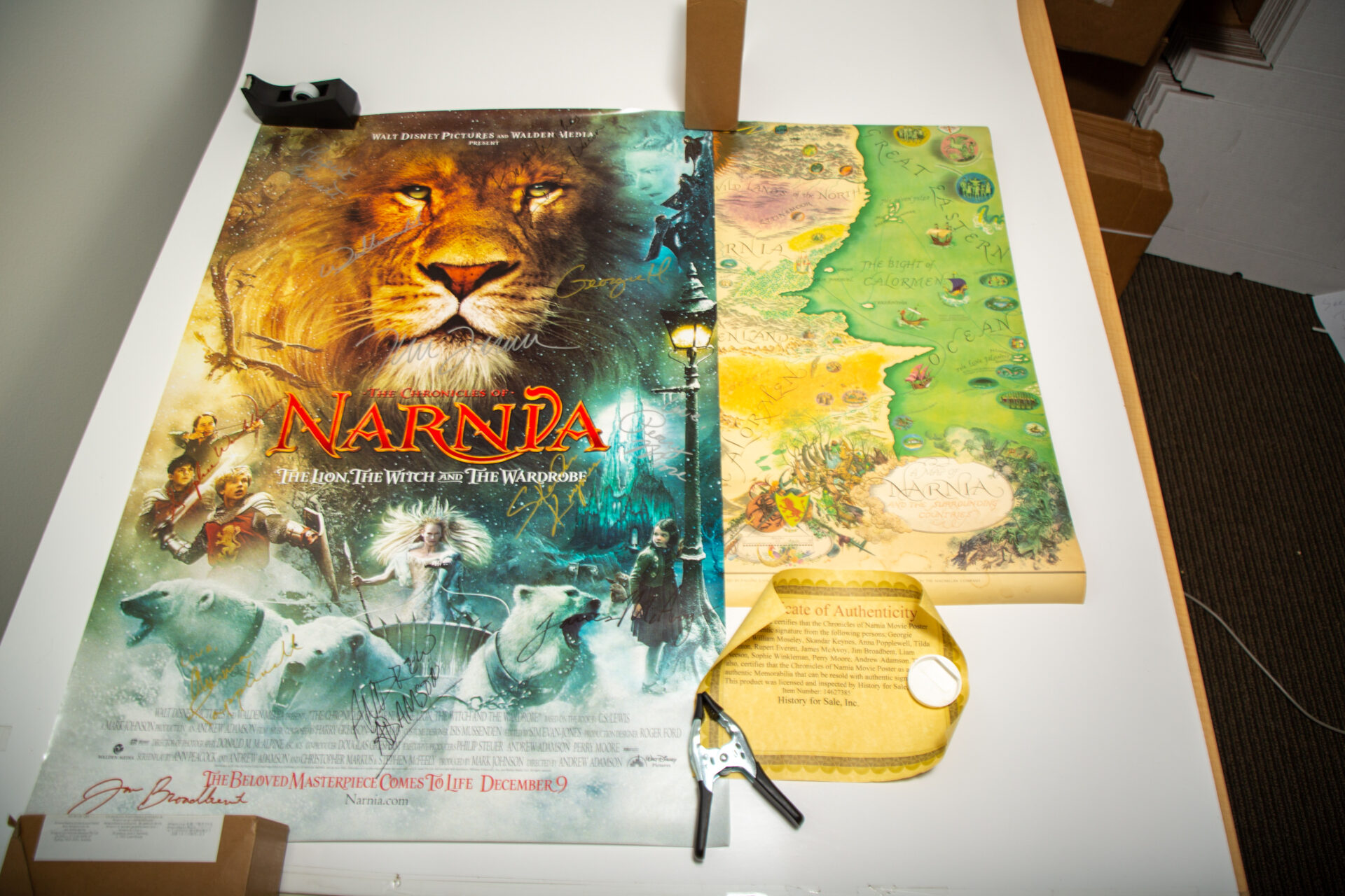 The Chronicles of Narnia Signed Movie Poster - The First Edition Rare Books, image size:1920x1280