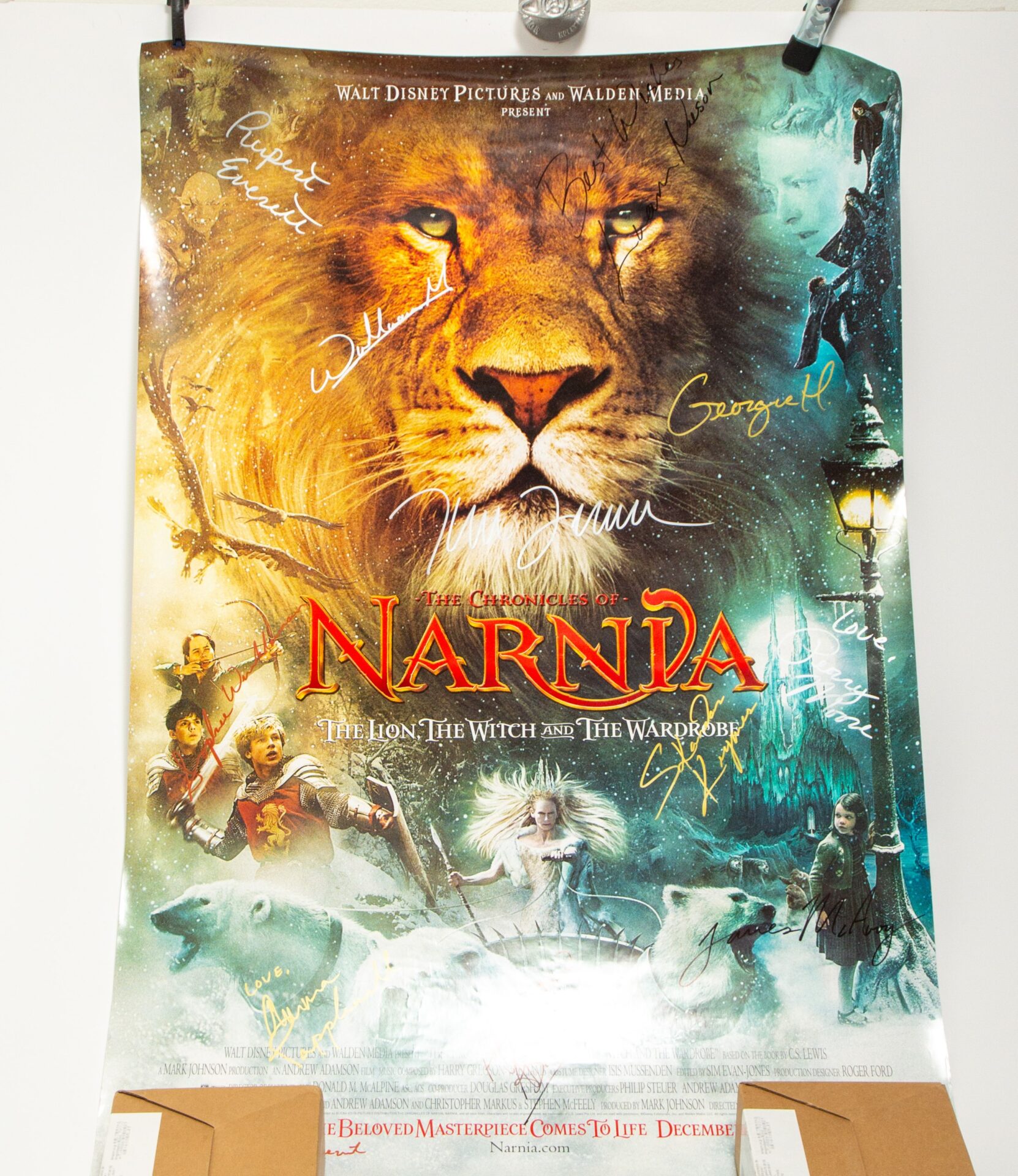 The Chronicles of Narnia Signed Movie Poster - The First Edition Rare Books, image size:1662x1920