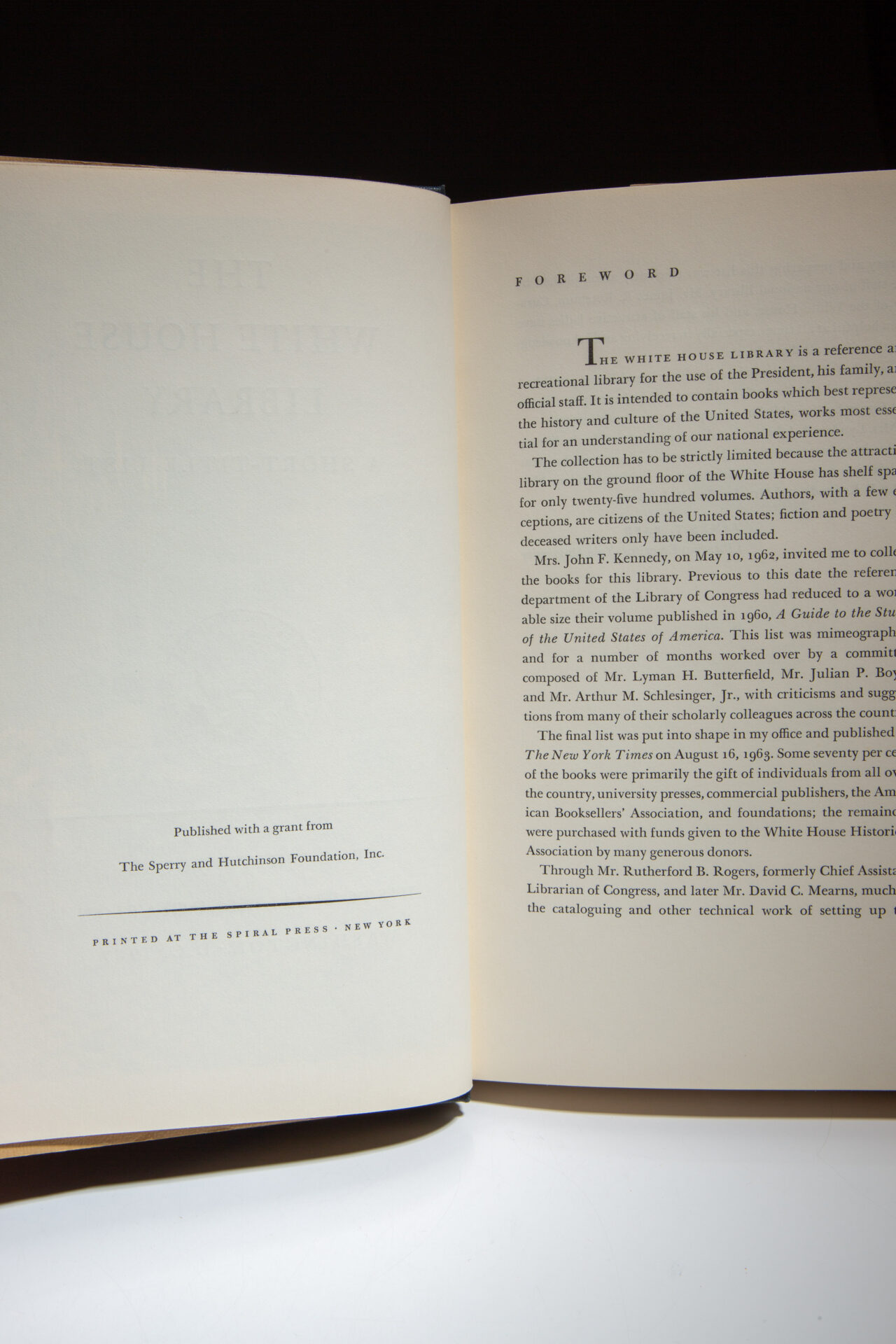 The White House Library - Image 4