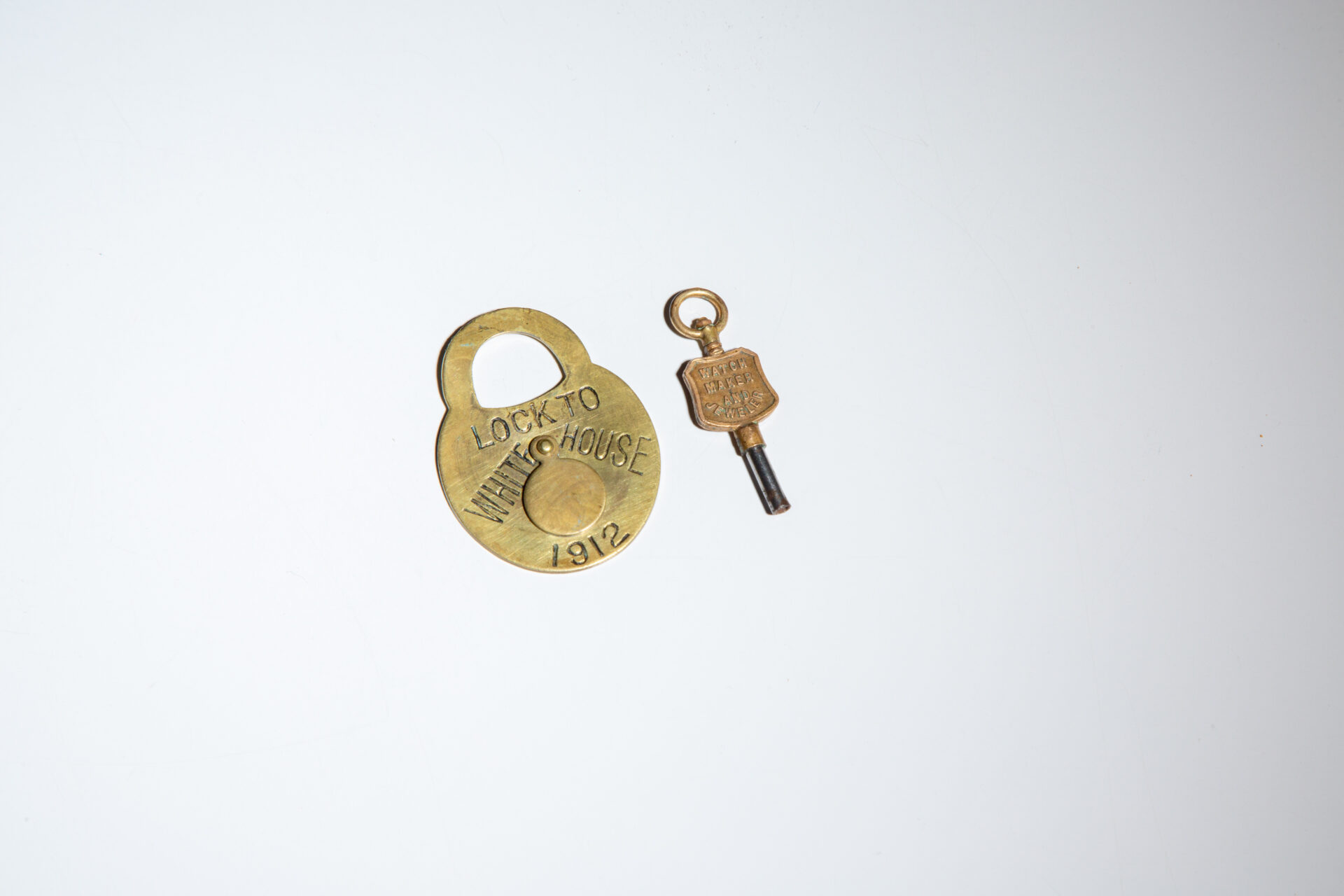 White House Lock and Key - Image 2